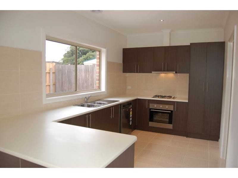 8 Mitchem Street, Bacchus Marsh VIC 3340