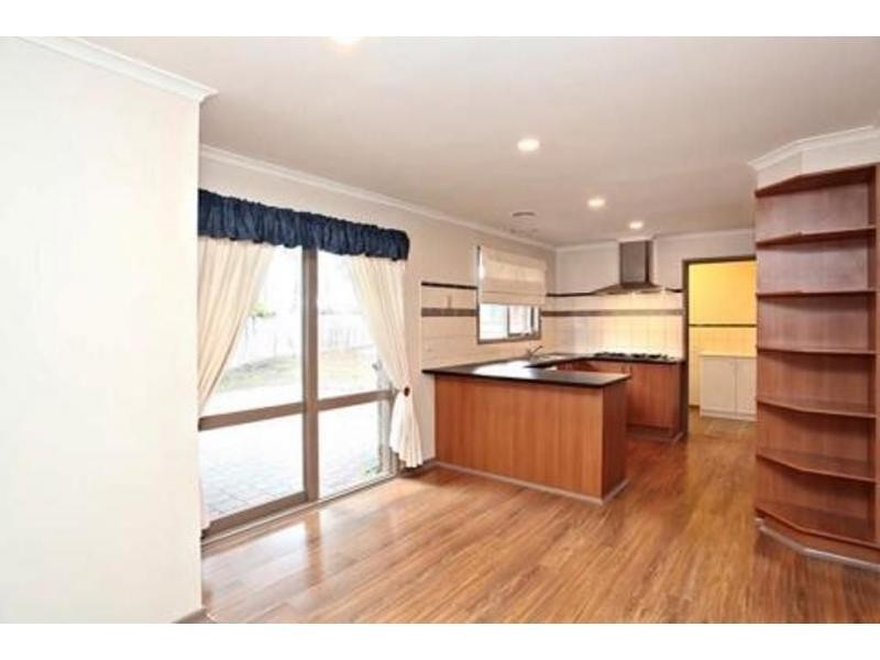 85 Hume Avenue, Melton South VIC 3338