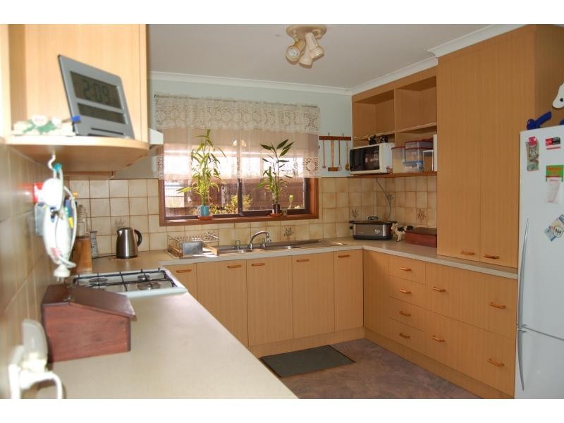 5 Daly Court, Darley VIC 3340