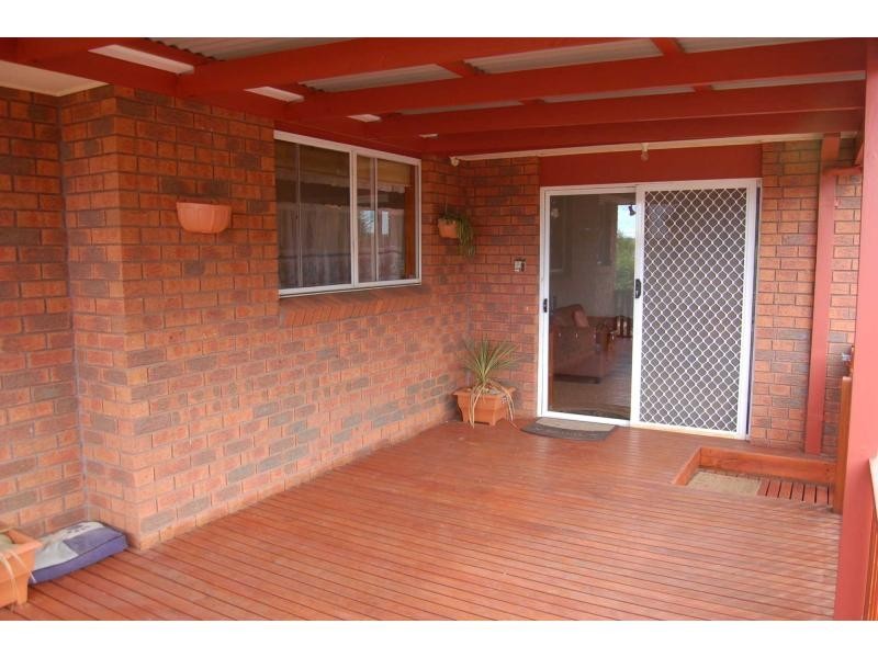 41 Horder Crescent, The Elms, Bacchus Marsh VIC 3340