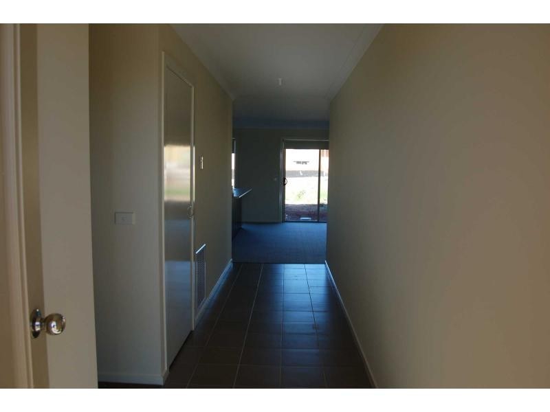 1 Eighth Mews, Maddingley VIC 3340