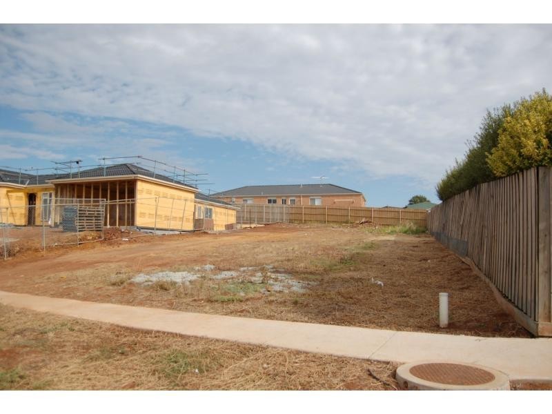 57 Tilley Drive, Hillview, Bacchus Marsh VIC 3340