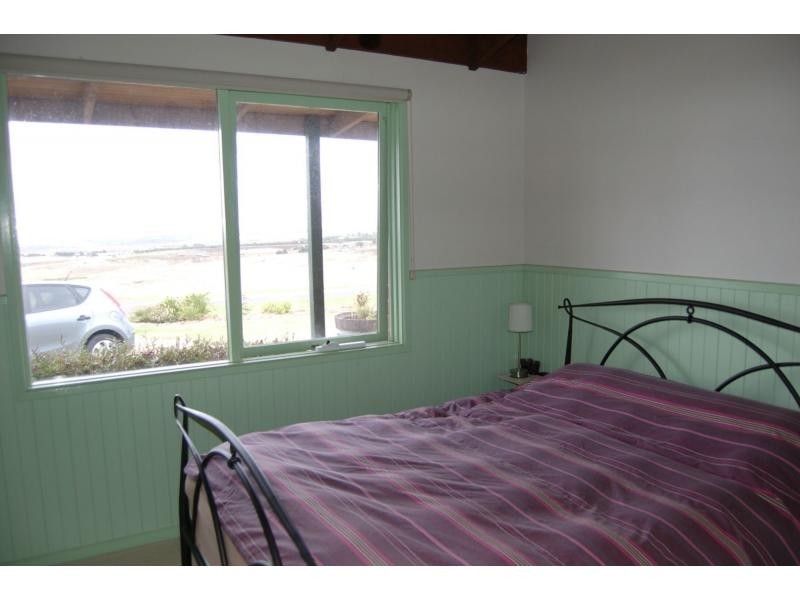 144 Old Western Highway, Myrniong VIC 3341