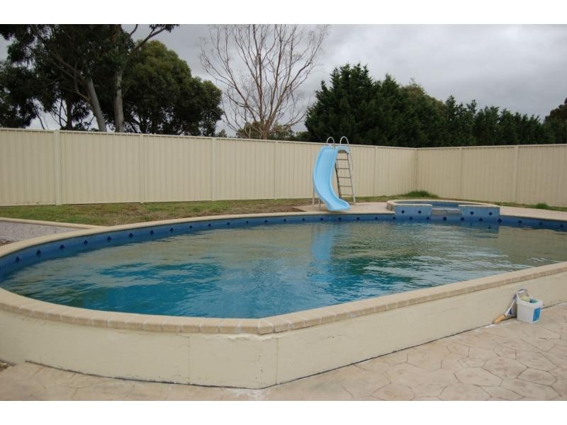 144 Old Western Highway, Myrniong VIC 3341