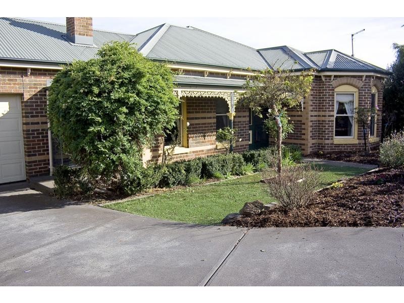 6 Epsom Close, Bacchus Marsh VIC 3340