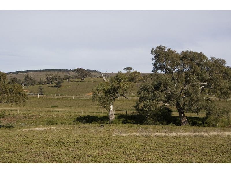 6 Epsom Close, Bacchus Marsh VIC 3340