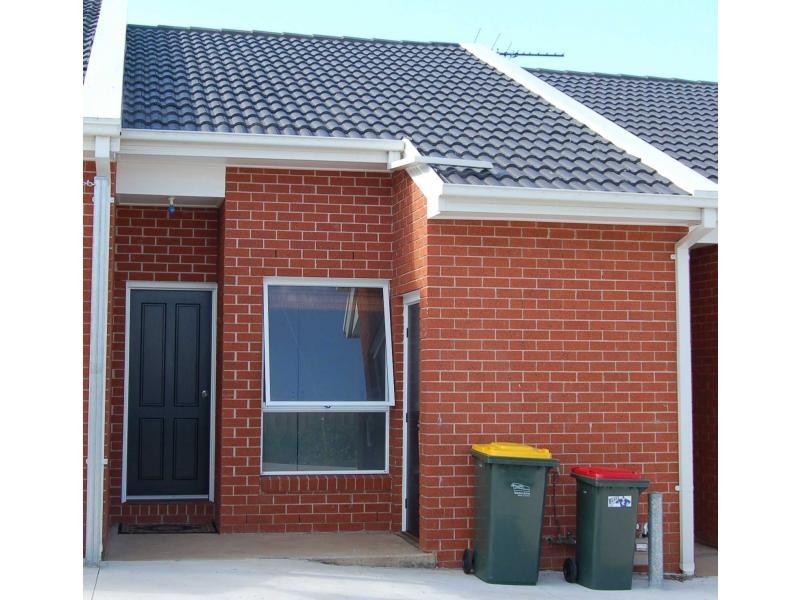 4/14 Ross Street, Darley VIC 3340