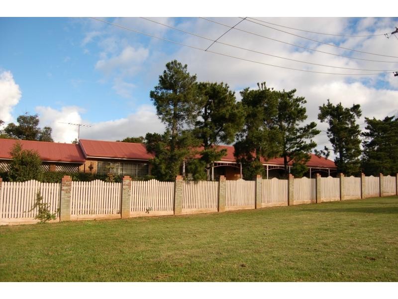 10 Barry Street, Bacchus Marsh VIC 3340