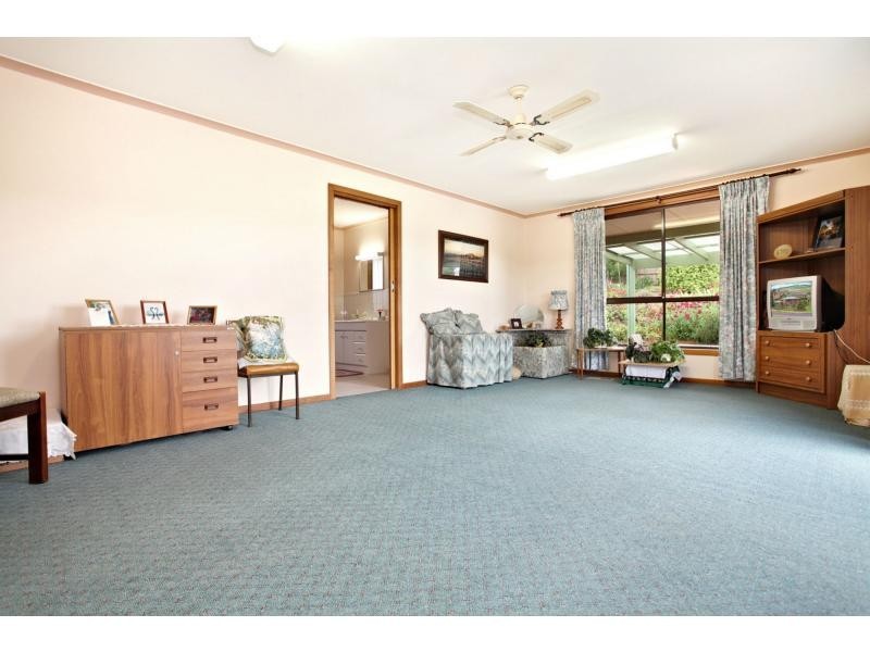 199 Halletts Way, Darley, Darley VIC 3340