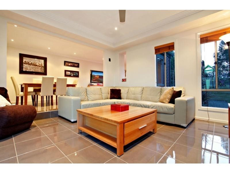 27 Burbidge Drive, Panorama Estate, Bacchus Marsh VIC 3340