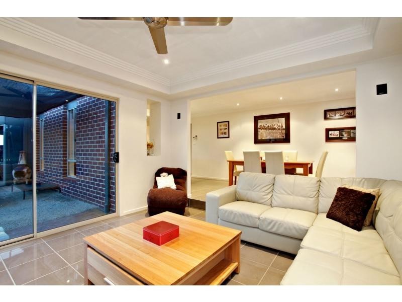 27 Burbidge Drive, Panorama Estate, Bacchus Marsh VIC 3340
