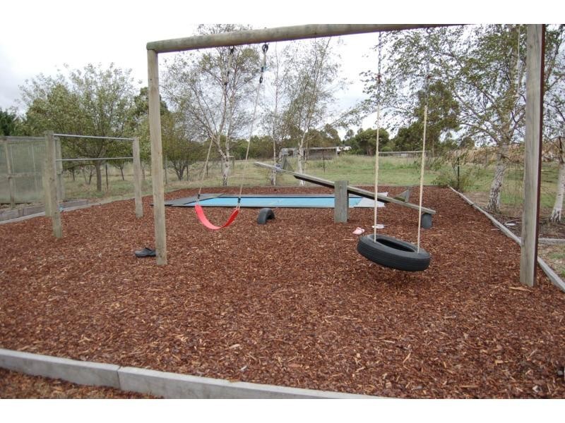 144 Old Western Highway, Myrniong VIC 3341