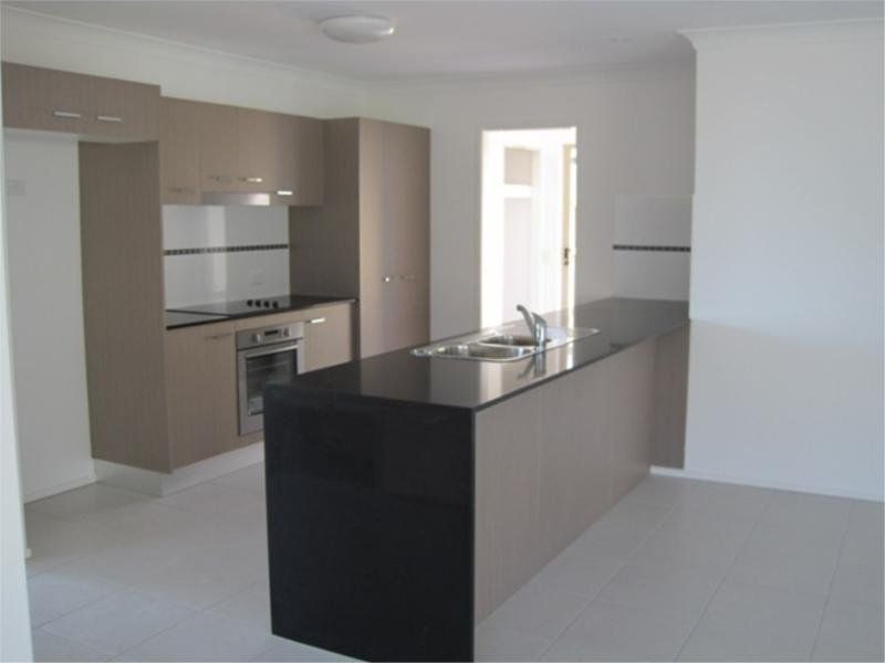 59 Charlton Street, Ormeau QLD 4208