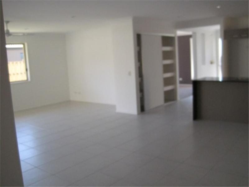 59 Charlton Street, Ormeau QLD 4208