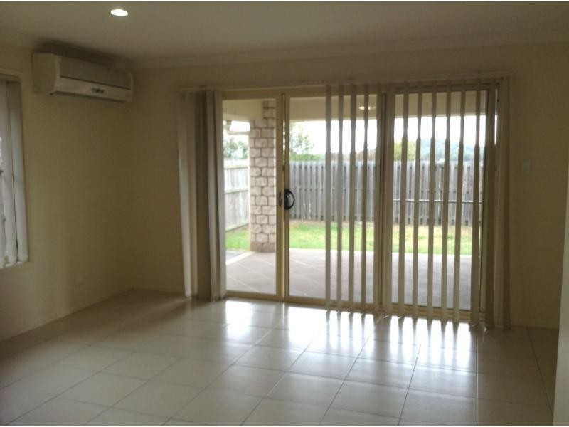 39 Jasmine Circuit, Ormeau QLD 4208