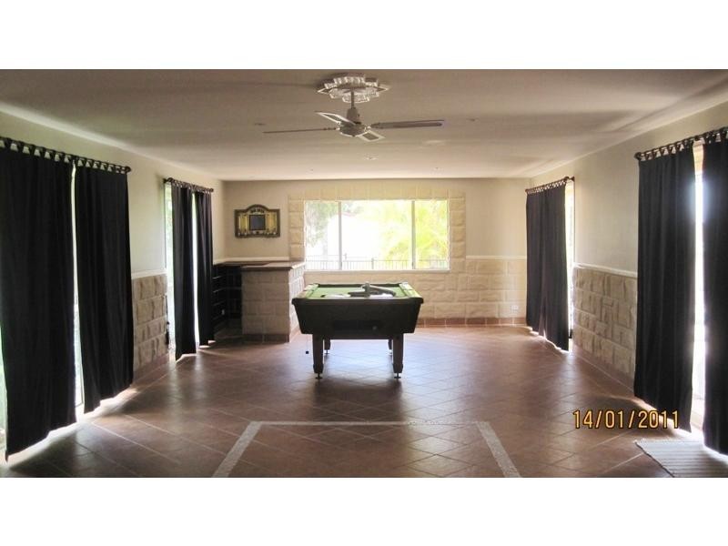 45 Vaughan Drive, Ormeau QLD 4208