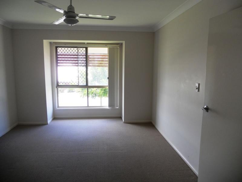 17 Penneshaw Crescent, Ormeau QLD 4208