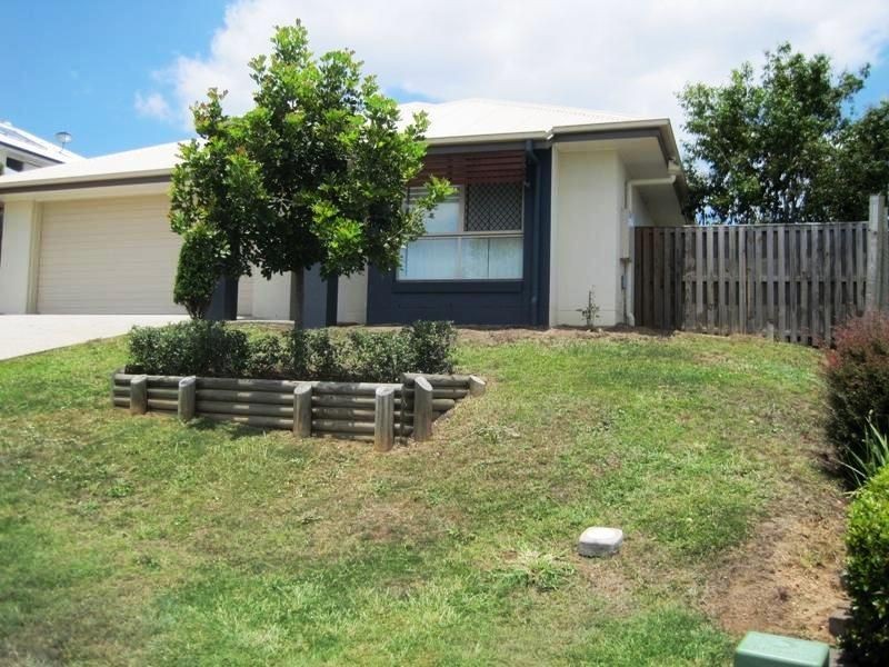 17 Penneshaw Crescent, Ormeau QLD 4208