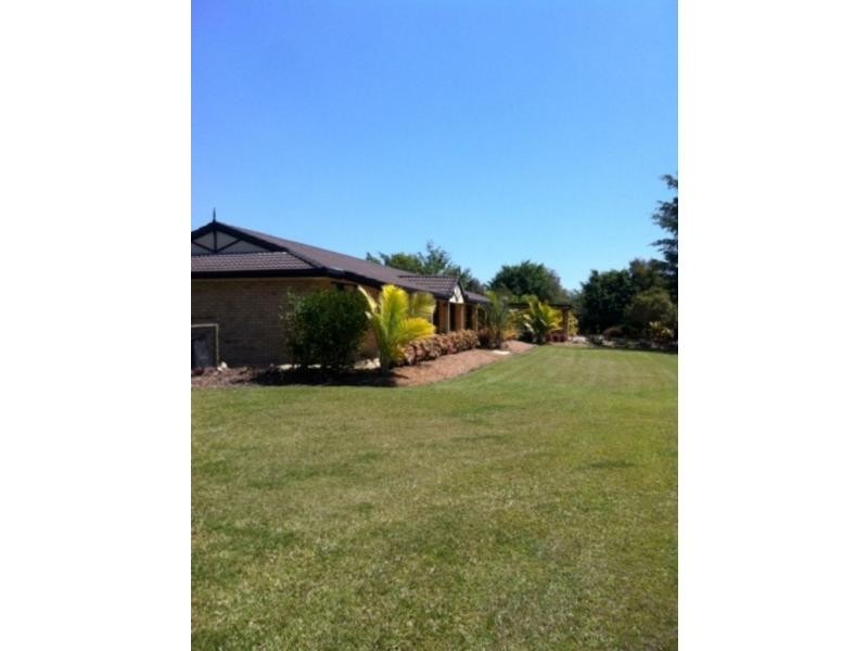 9 Kismet Court, Yatala QLD 4207