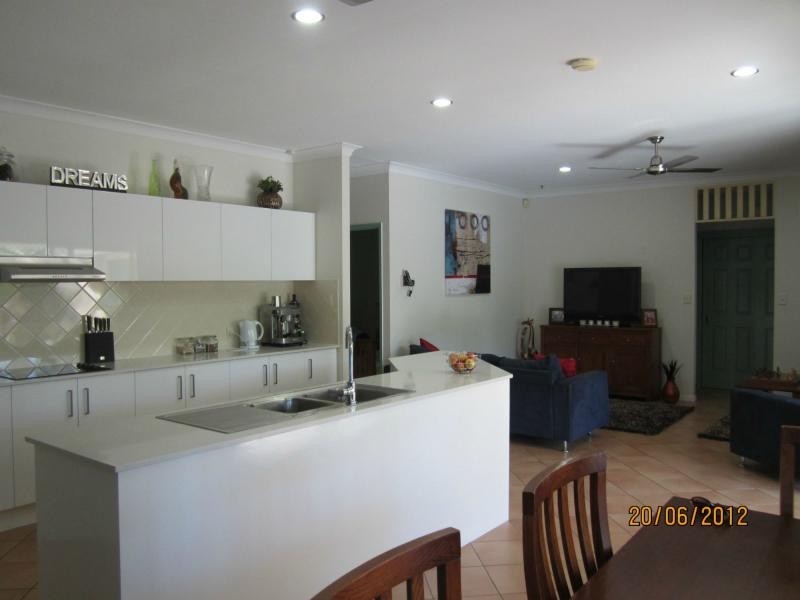 3 Shaw Court, Ormeau QLD 4208