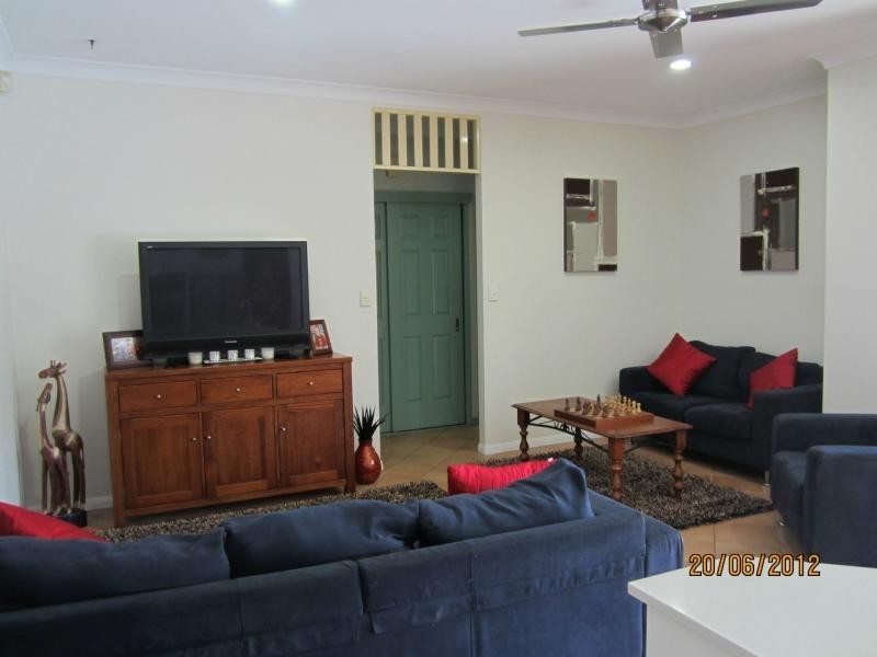 3 Shaw Court, Ormeau QLD 4208