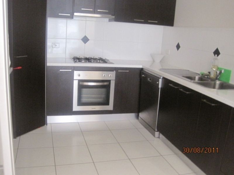 2/23 Cranberrie Crescent, Pimpama QLD 4209