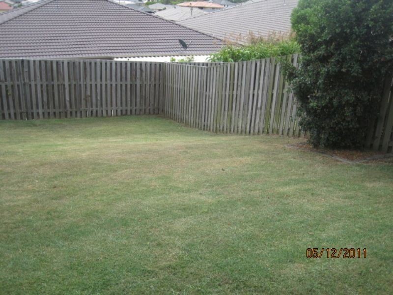 2/23 Cranberrie Crescent, Pimpama QLD 4209