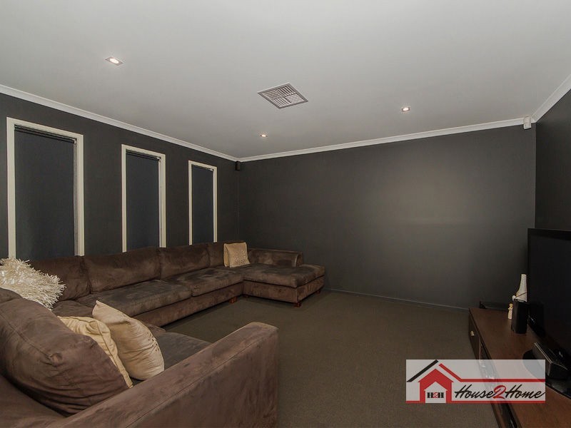 18 Bloomfield Court, Ormeau QLD 4208