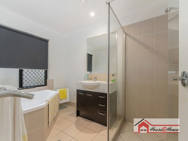 18 Bloomfield Court, Ormeau QLD 4208