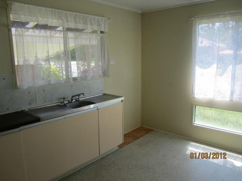 6 Lamont Street, Eagleby QLD 4207