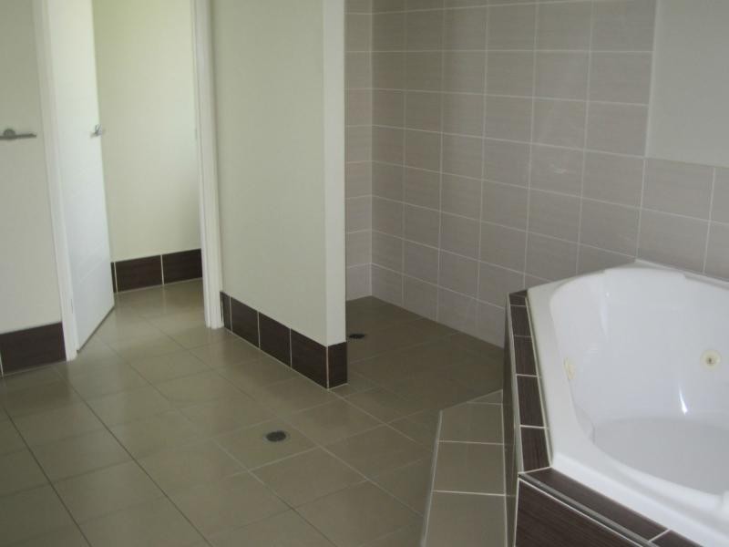 6 Auburn Court, Ormeau QLD 4208