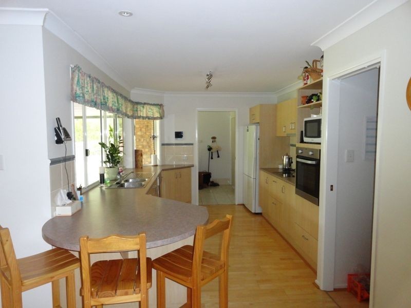 6 Norwood Court, Yatala QLD 4207