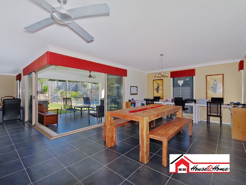 8 Peachester Close, Jacobs Ridge, Ormeau QLD 4208