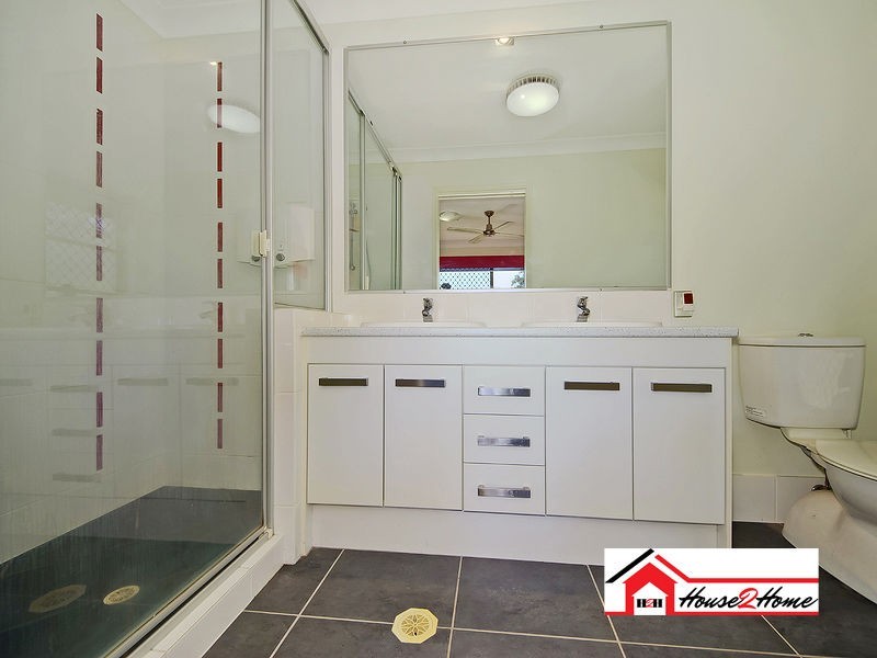 8 Peachester Close, Jacobs Ridge, Ormeau QLD 4208