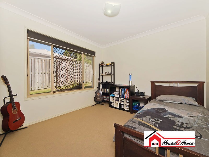 8 Peachester Close, Jacobs Ridge, Ormeau QLD 4208