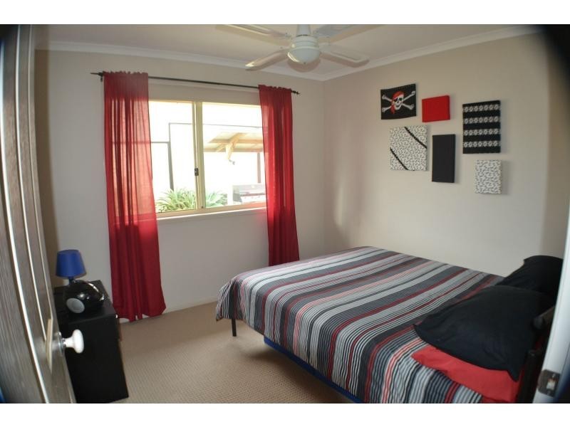 8 Macintosh Court, Ormeau QLD 4208