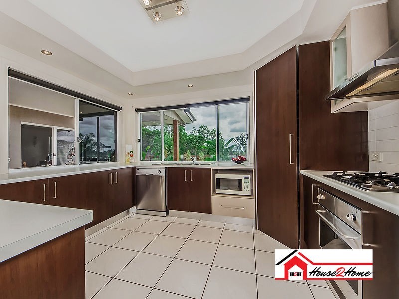 12 Pincally Crescent, Ormeau QLD 4208