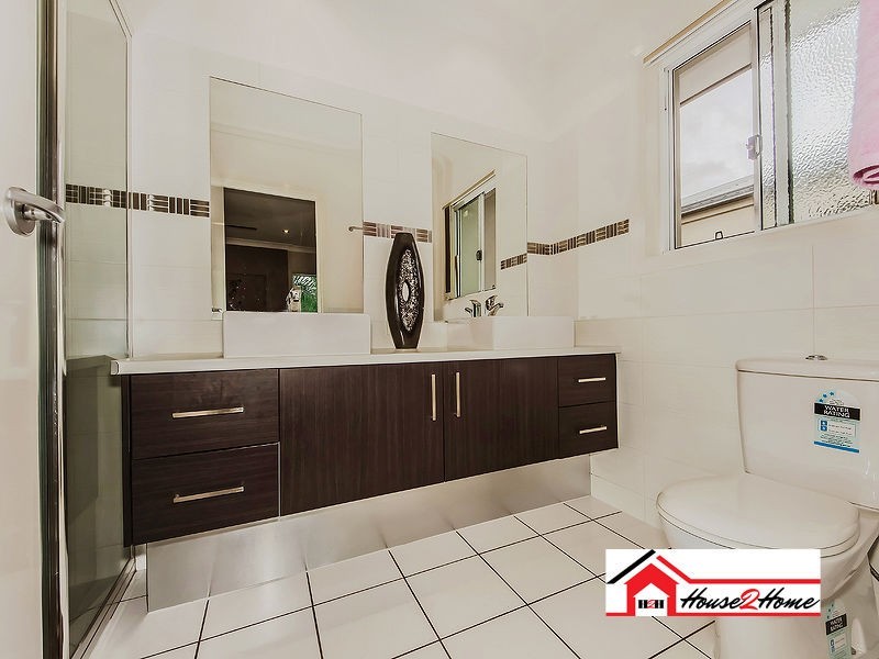 12 Pincally Crescent, Ormeau QLD 4208