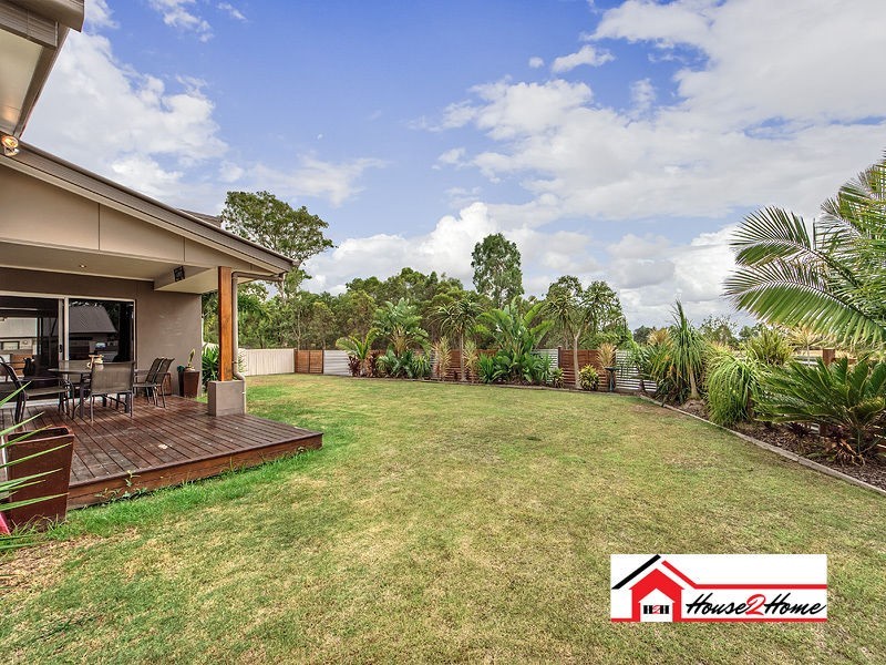 12 Pincally Crescent, Ormeau QLD 4208