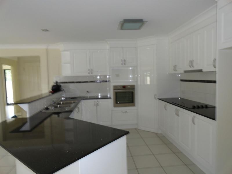 34 School Road, Woongoolba QLD 4207