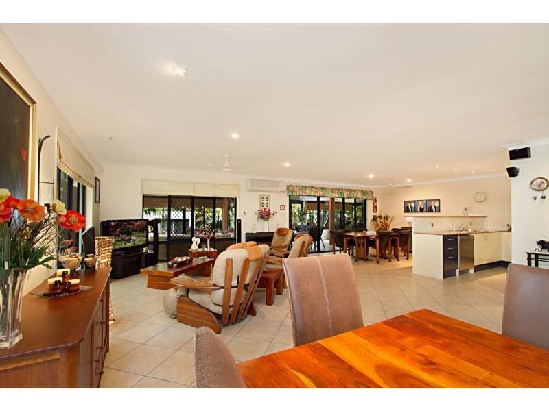 110 Halfway Drive, Ormeau QLD 4208