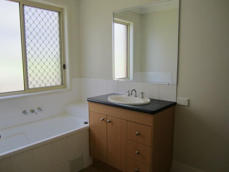 63 Bedivere Drive, Ormeau QLD 4208