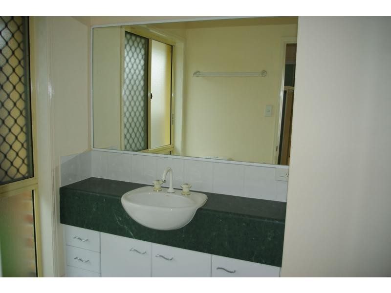 37 Gawain Drive, Ormeau QLD 4208