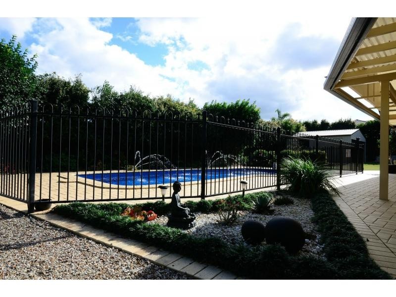 69 Philben Drive, Ormeau QLD 4208