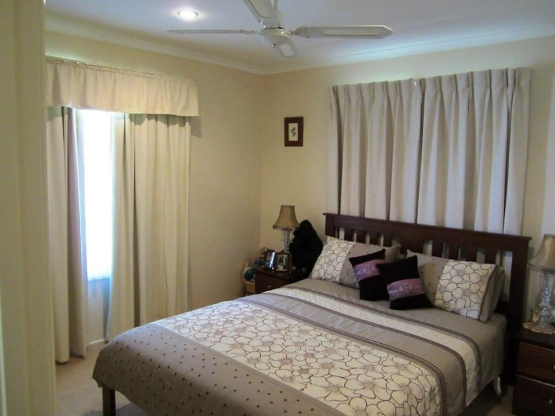 15 Conebush Circuit, Ormeau QLD 4208