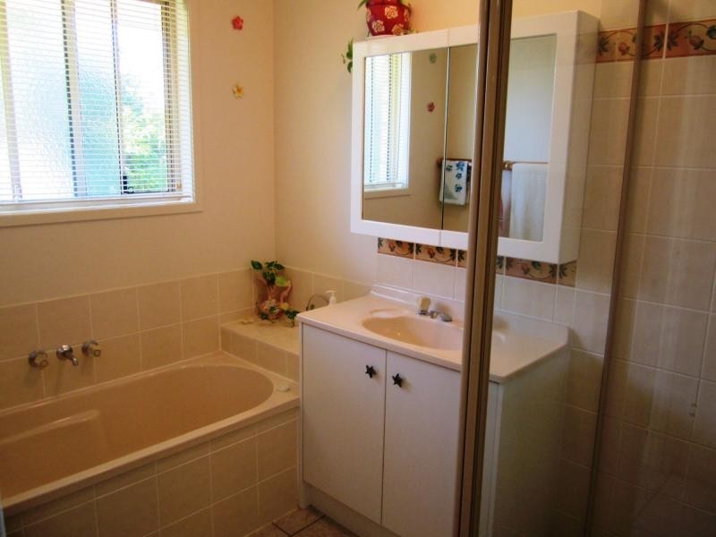 15 Conebush Circuit, Ormeau QLD 4208