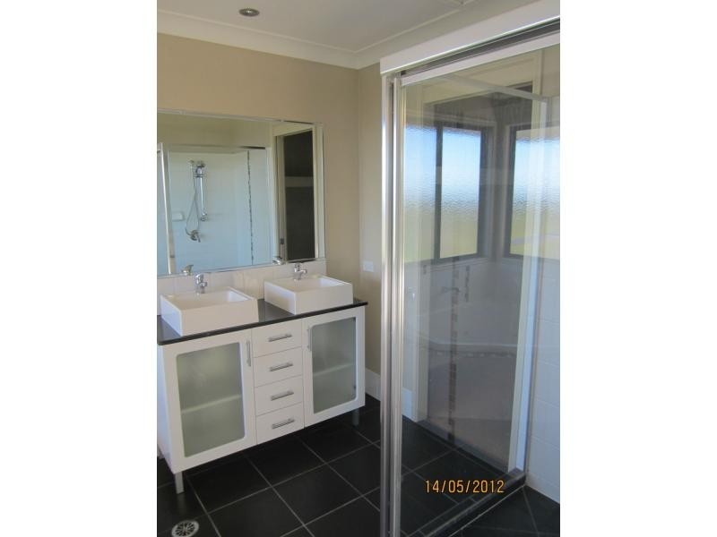 56 The Plateau, Ormeau QLD 4208