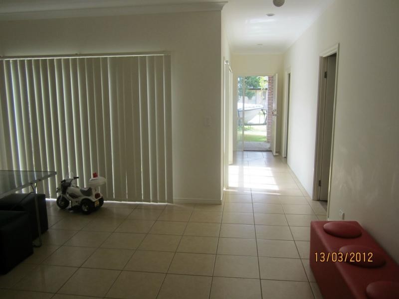 10 Success Street, Ormeau QLD 4208