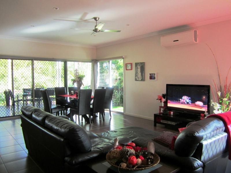 4 Flaxton Street, Ormeau QLD 4208