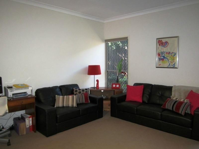 4 Flaxton Street, Ormeau QLD 4208